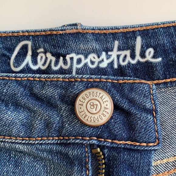 Aeropostale Distressed Denim Shorts - Picture 9 of 11